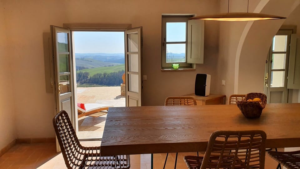 Table, Furniture, Property, Window, Shade, Wood, Building, Interior Design, Chair, Plant