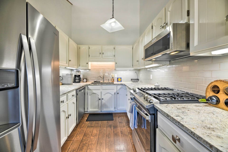 Kitchen | Fully Equipped