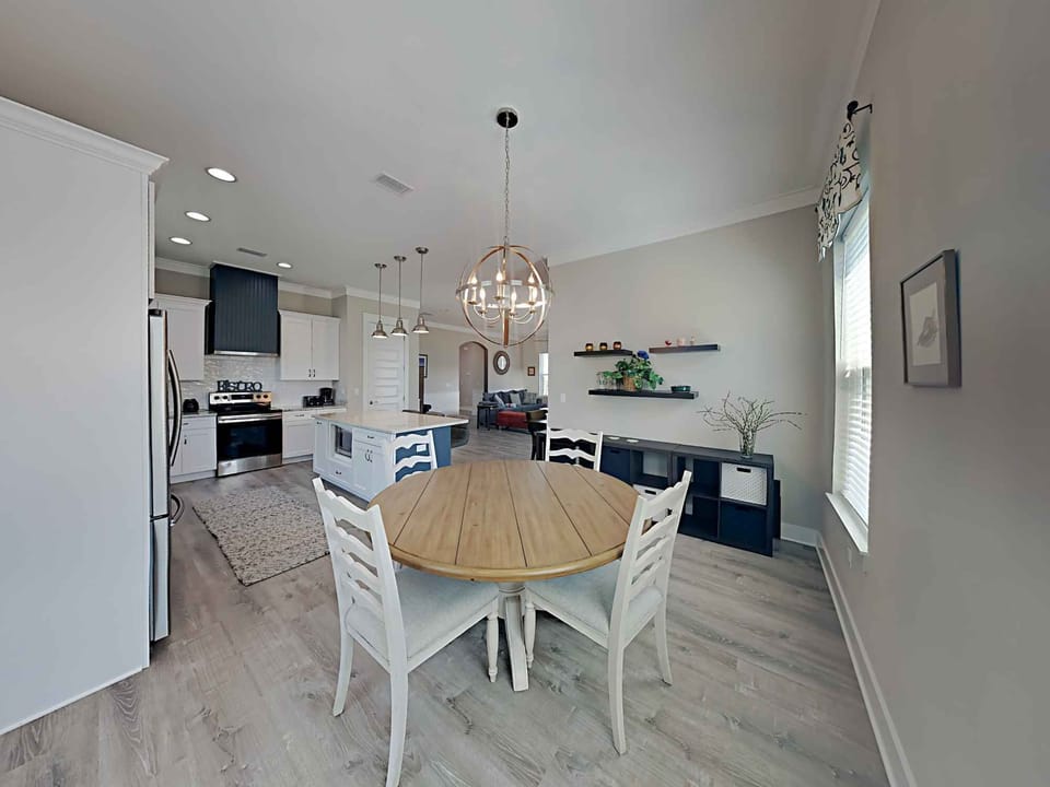Dining Area - First Floor