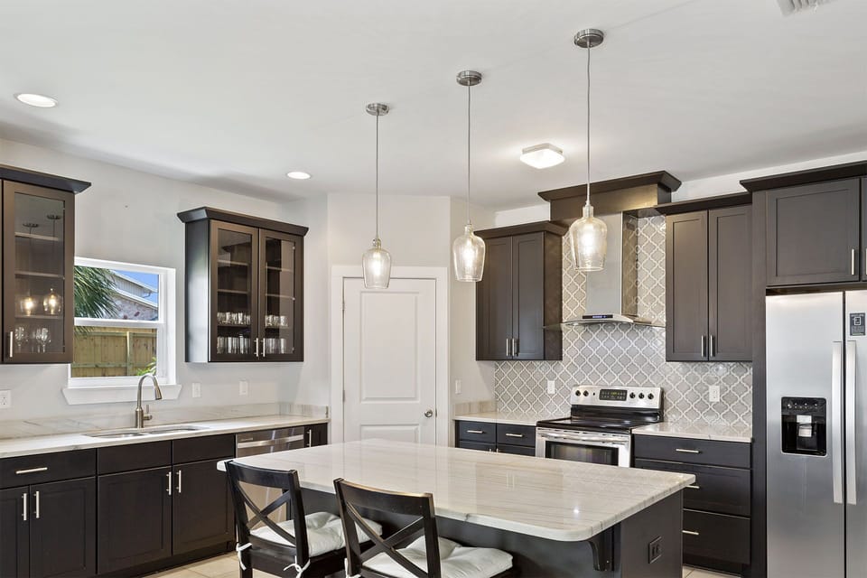 22-Boots-at-the-Beach-Kitchen