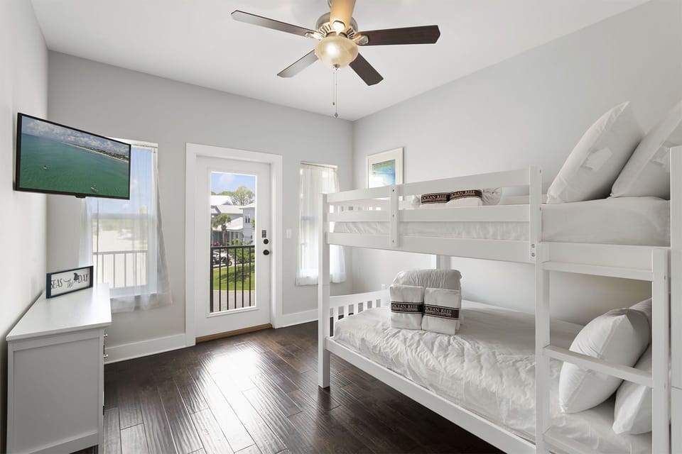 22-Boots-at-the-Beach-Bunk-Room