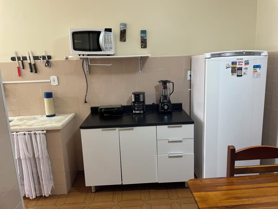 Copa-cozinha completa com ventilador de teto