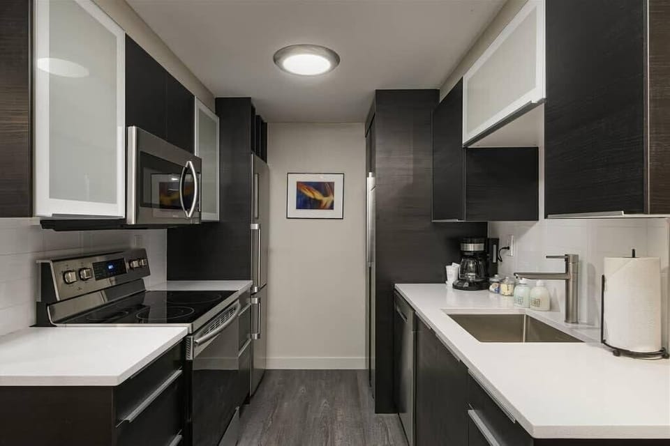 #StayInMyDistrict #Book Direct