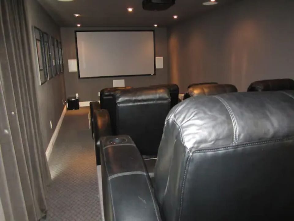 9 Seat Theater
