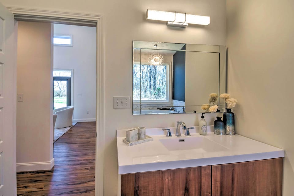 En-Suite Bathroom | Hair Dryer