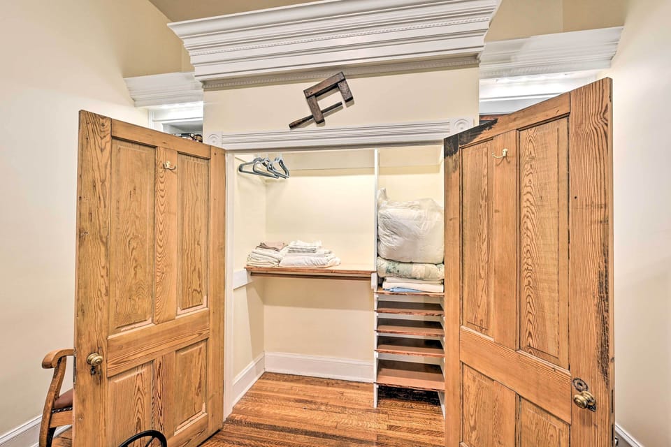 Bedroom 1 | Closet