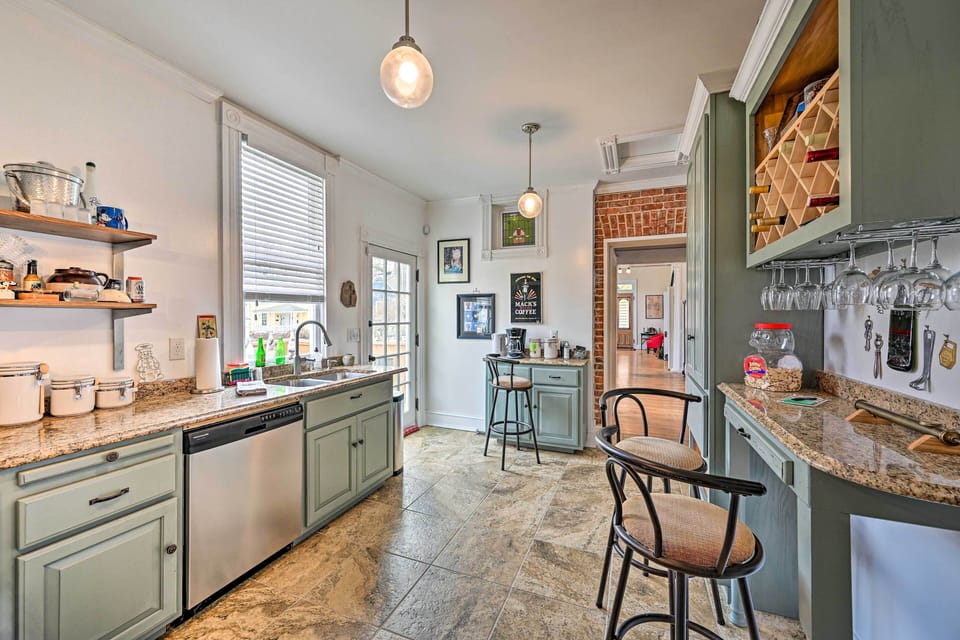 Kitchen | Wine Rack