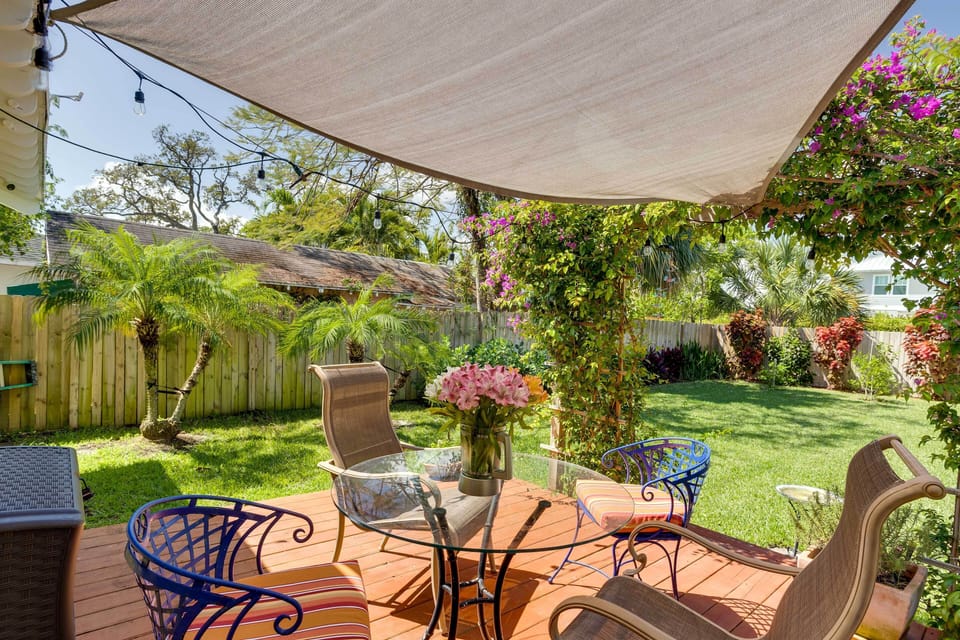 Deck | Outdoor Dining Area