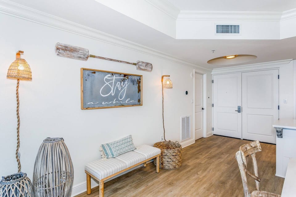 Stylish Chic Costal Vibes