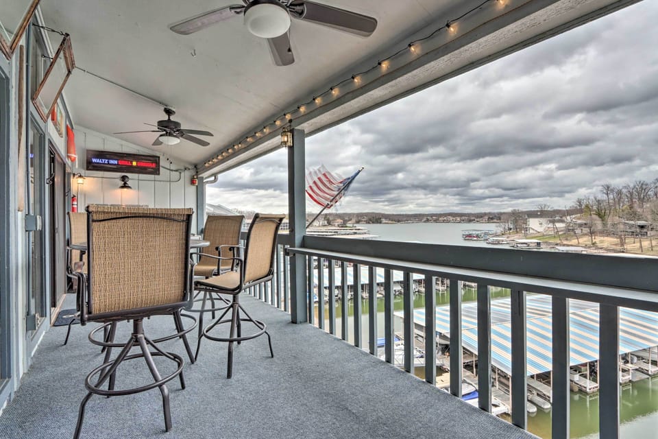 Osage Beach Vacation Rental | 2BR | 2BA | Stairs Required | 832 Sq Ft