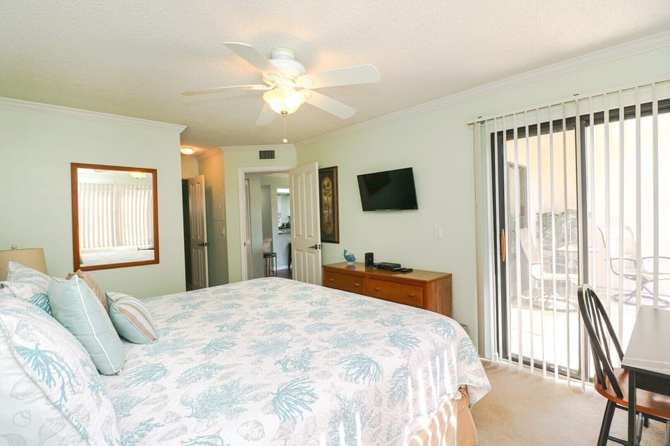 St. Augustine Beach Rentals Master Bedroom