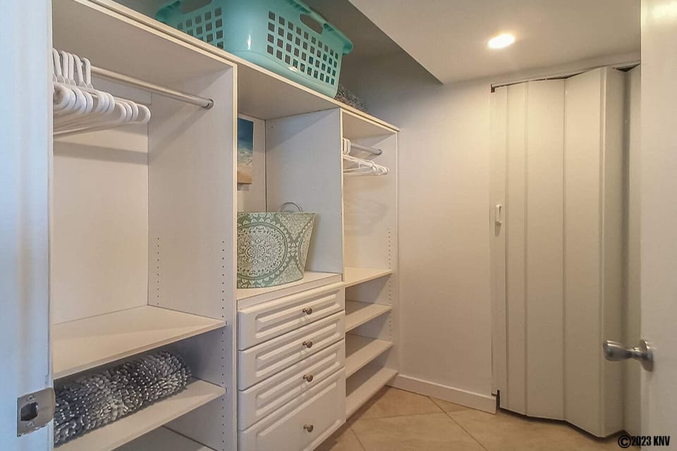Fabulous Walk In Closet