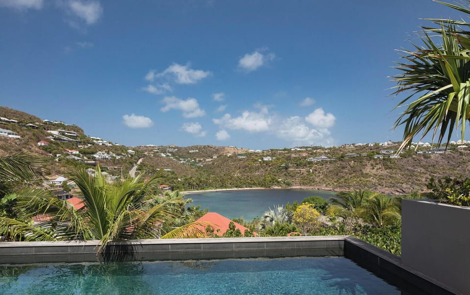 Pool & Terrace
