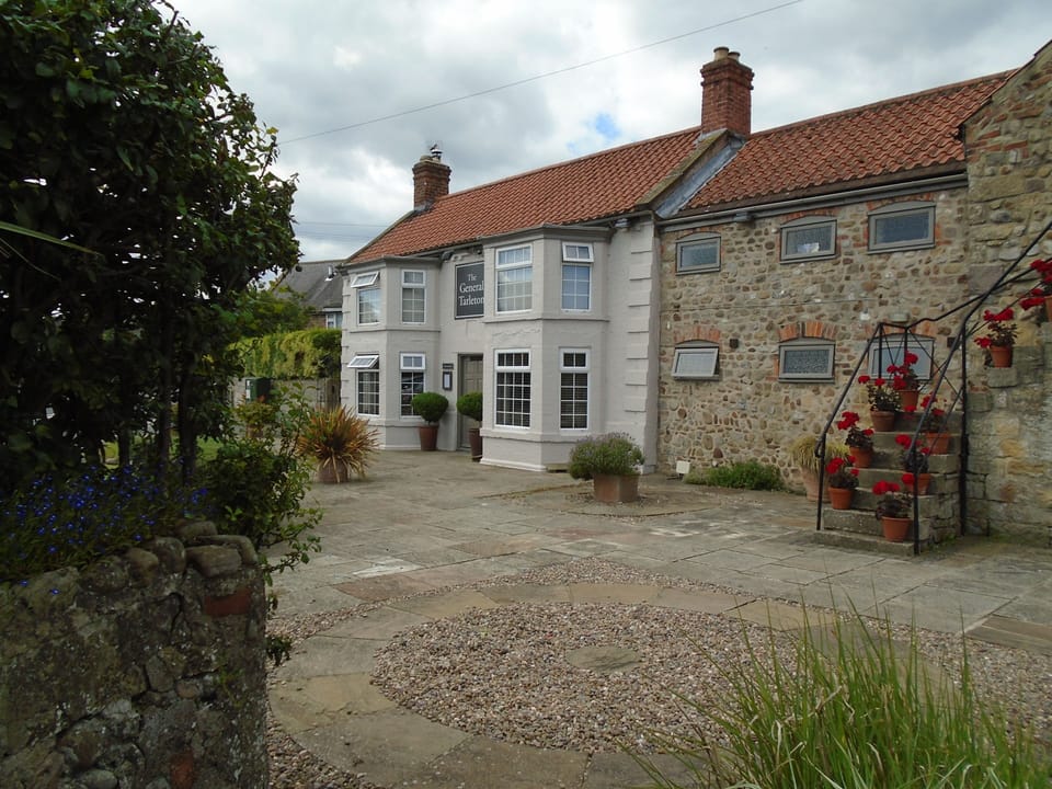 local pub 5 mins walk serving very good food The General Tarlton