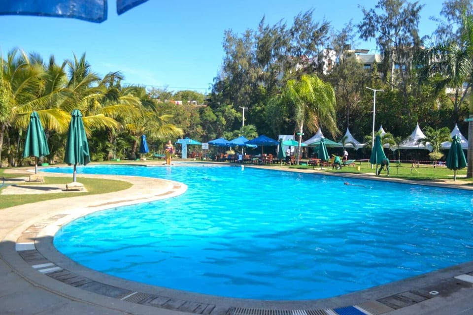 Guest swimming pool 