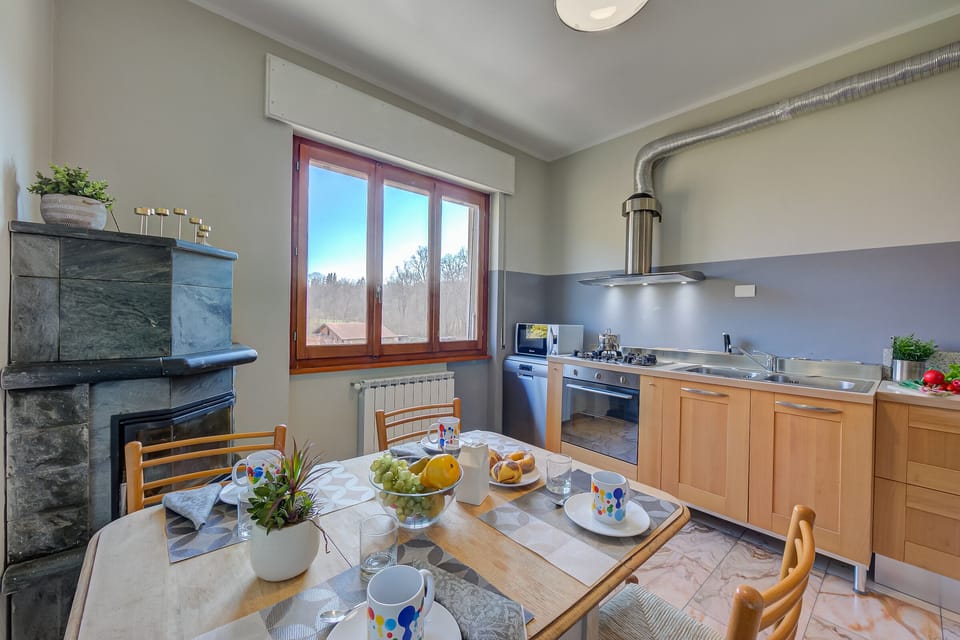 Kitchen and dining area