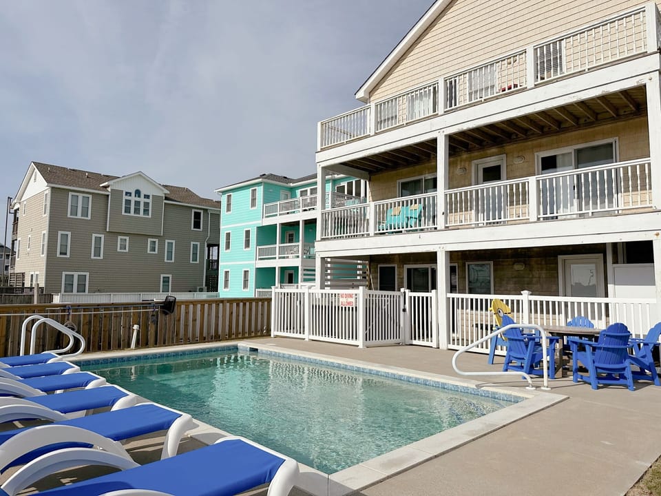 Turning Tide: Pool Area and Rear Exterior