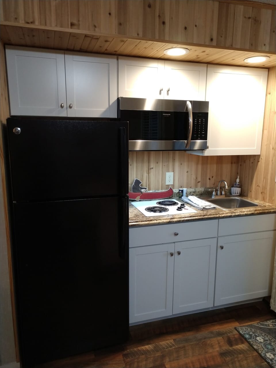 Full size fridge and cooktop