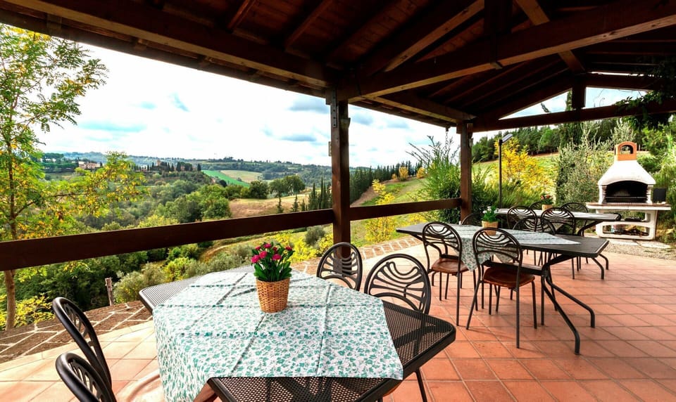 Balcony / Terrace / Patio