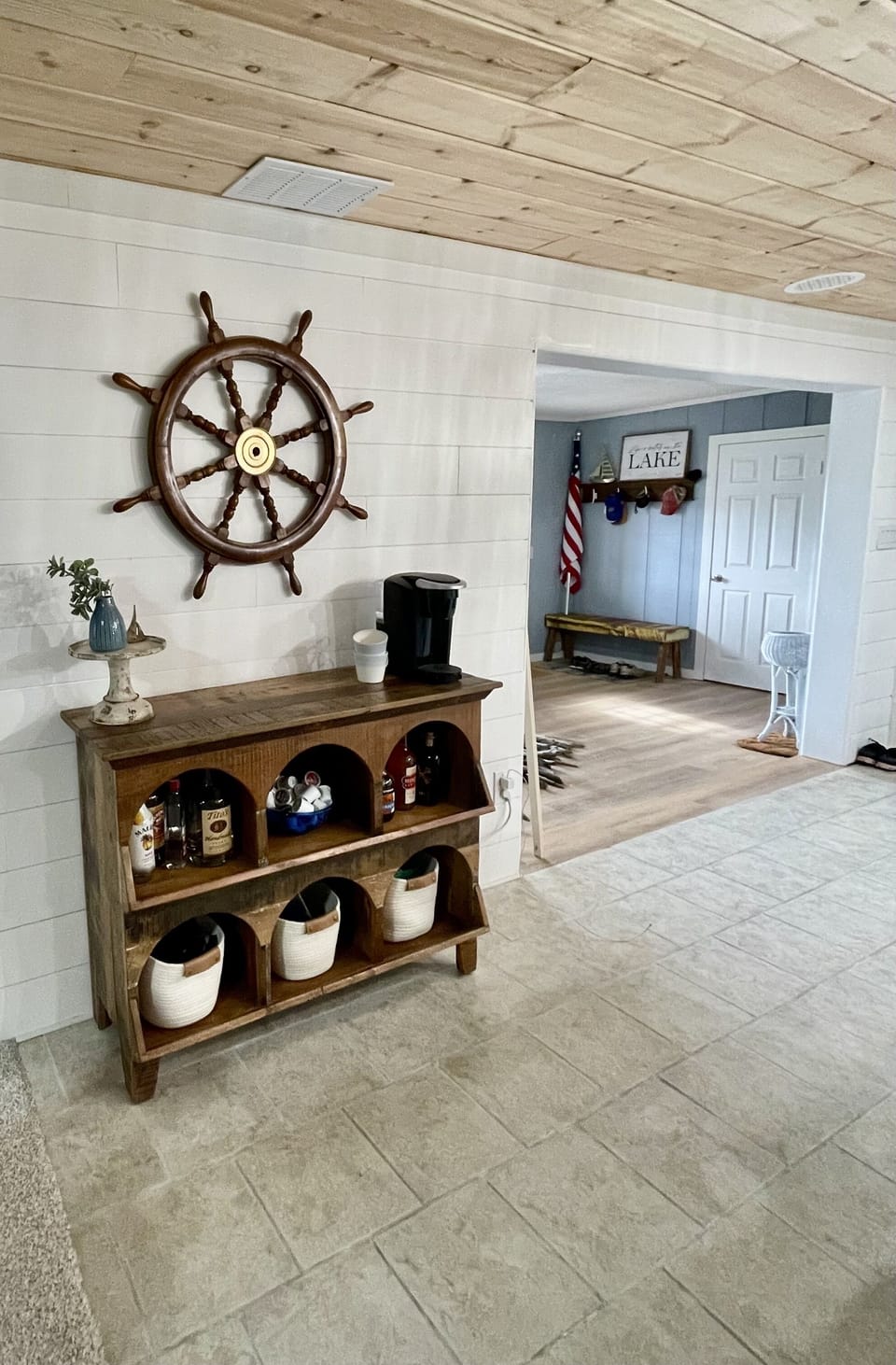 Kitchen/Living Area