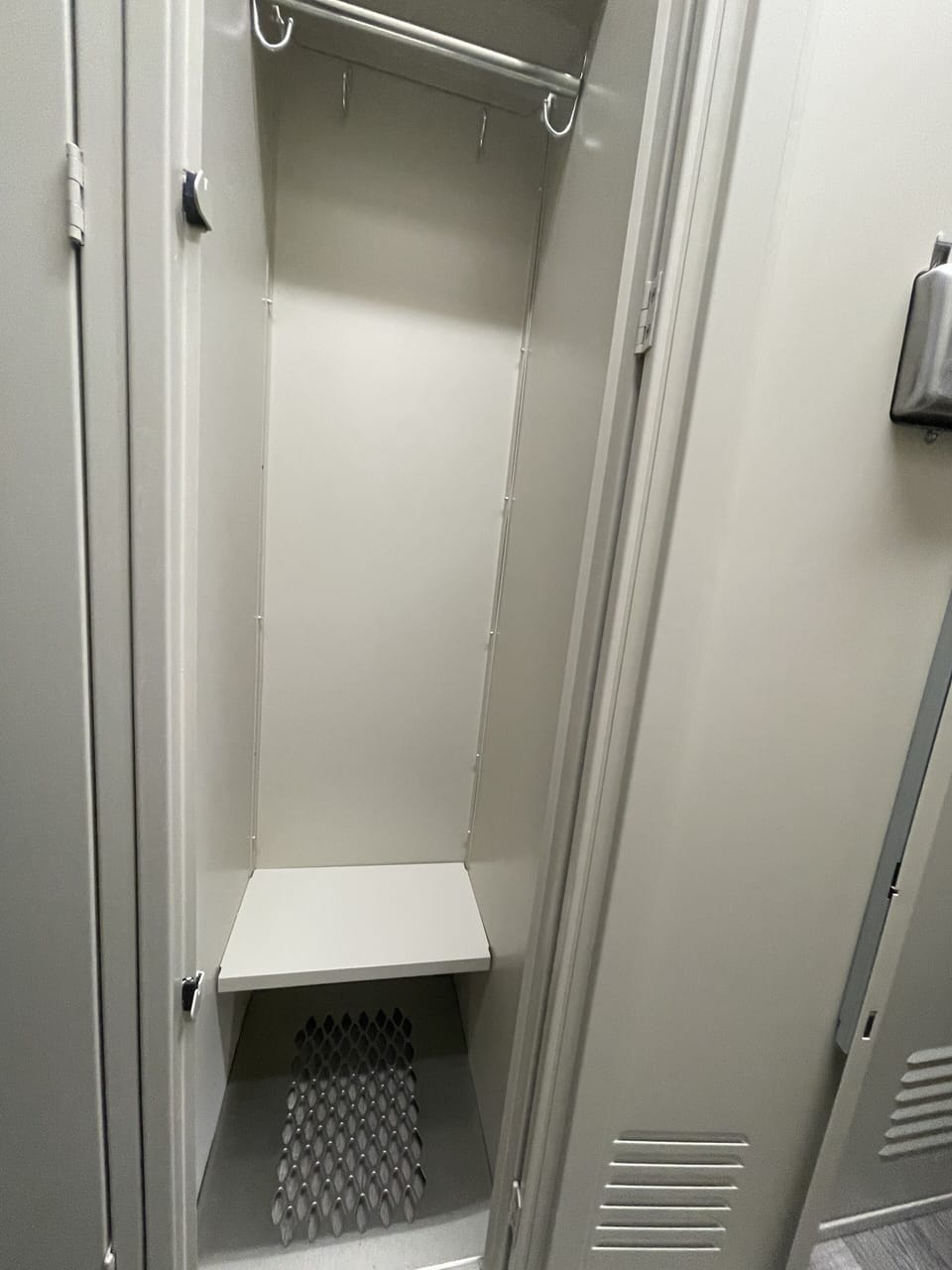 Dedicated ski storage option on site