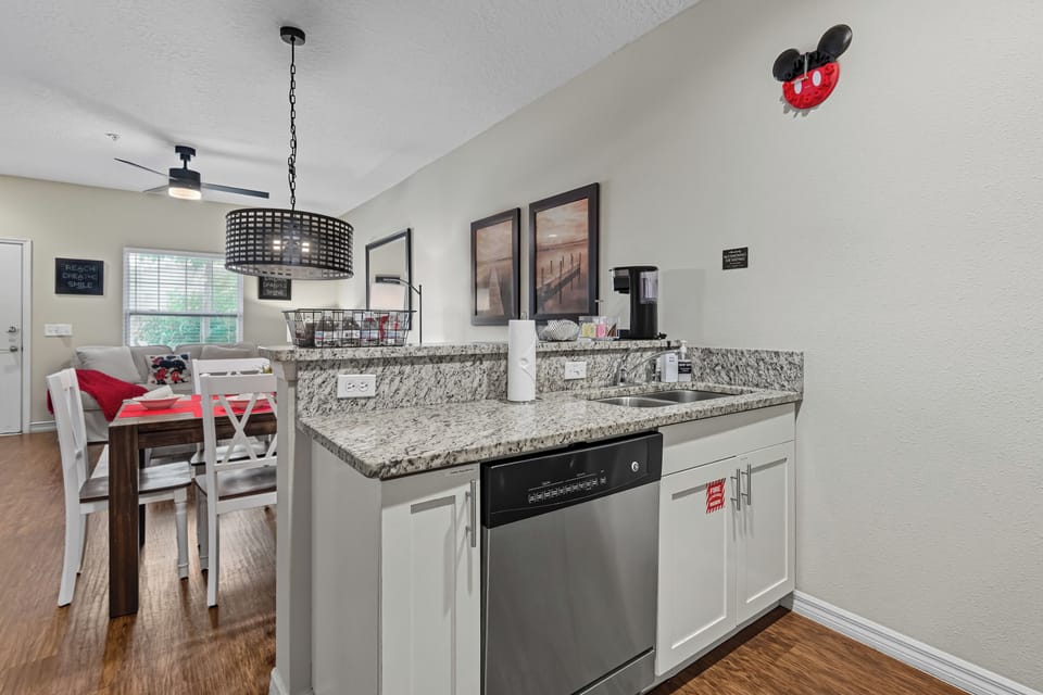 Open design for family meals – prep and serve easily with a spacious counter