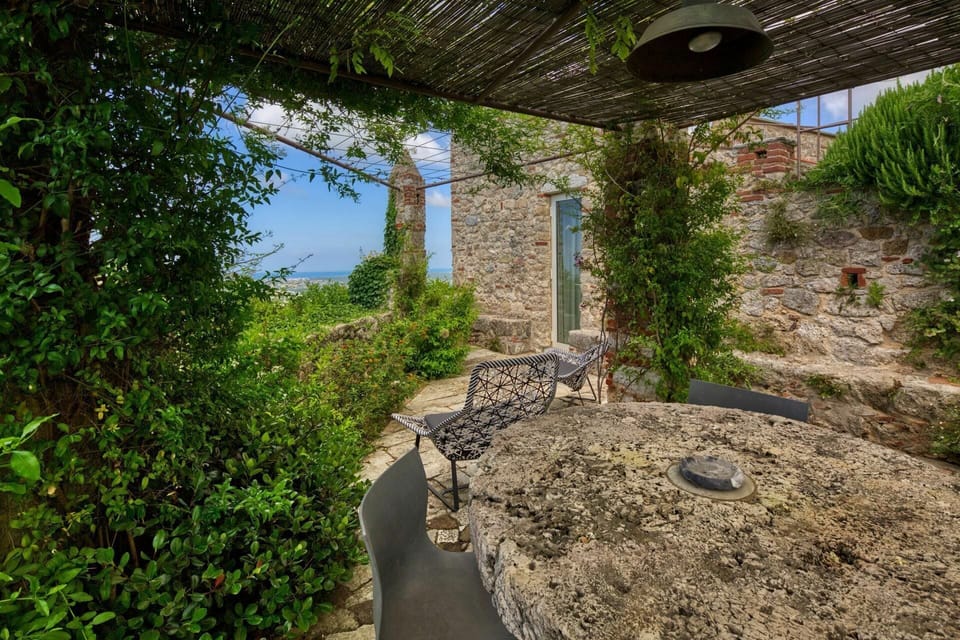 Building Exterior, Garden, Outdoor