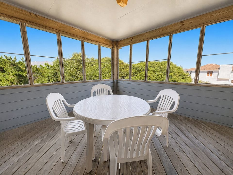 Screened Porch 2026