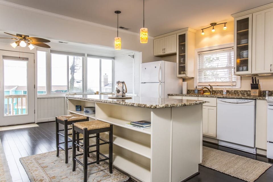 Kitchen island
