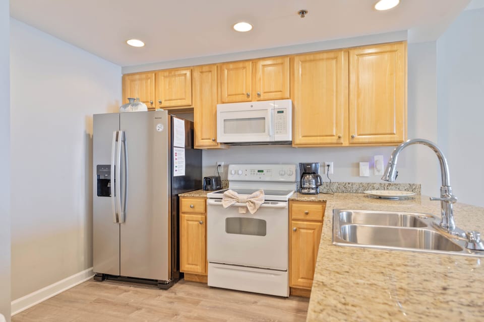 Full Kitchen
