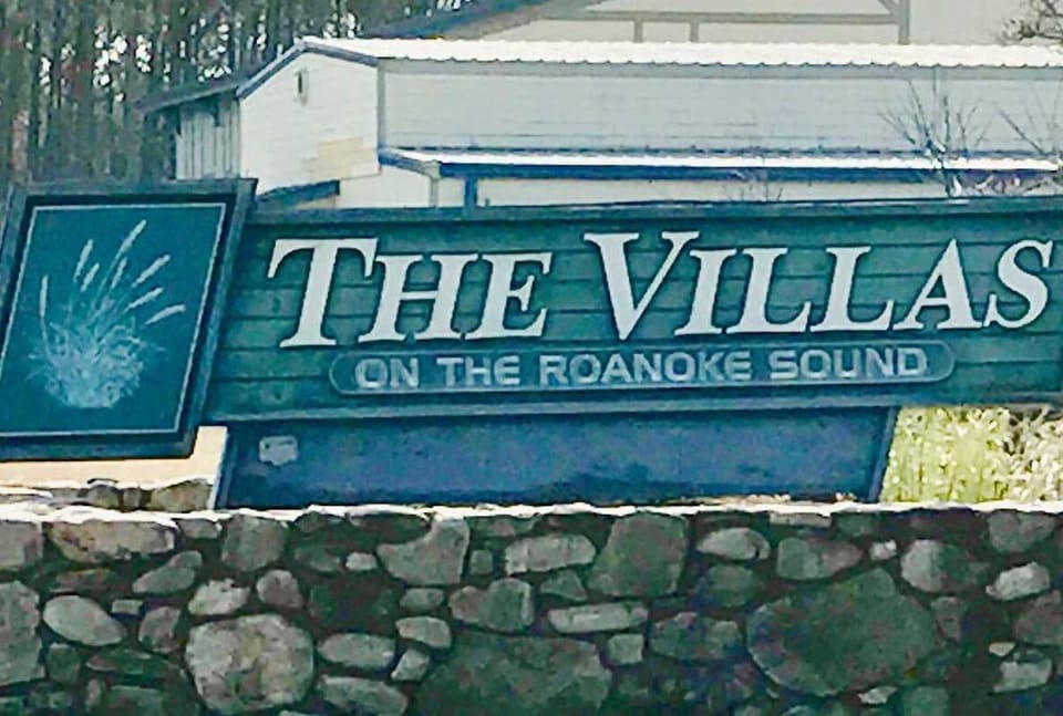 The sign you will see before turning onto W. Villa Dunes Drive