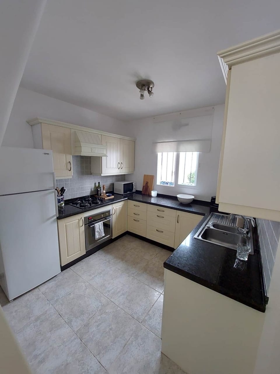kitchen - Gotonerja (1)