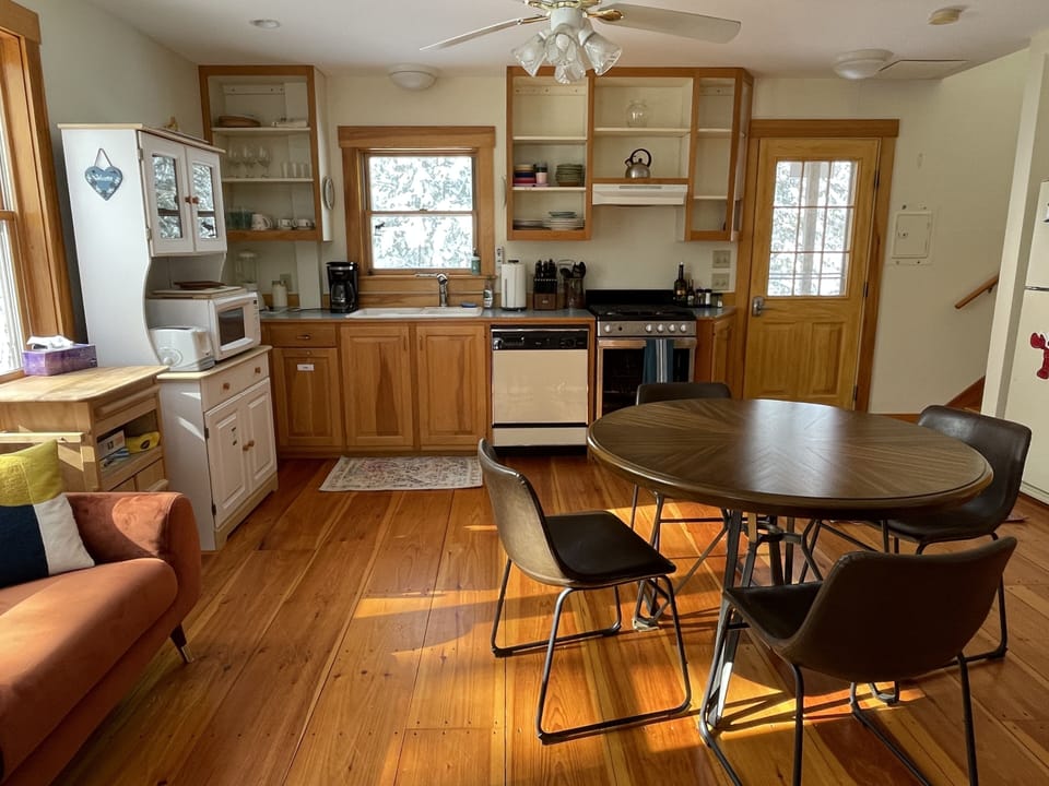 Living area and kitchen