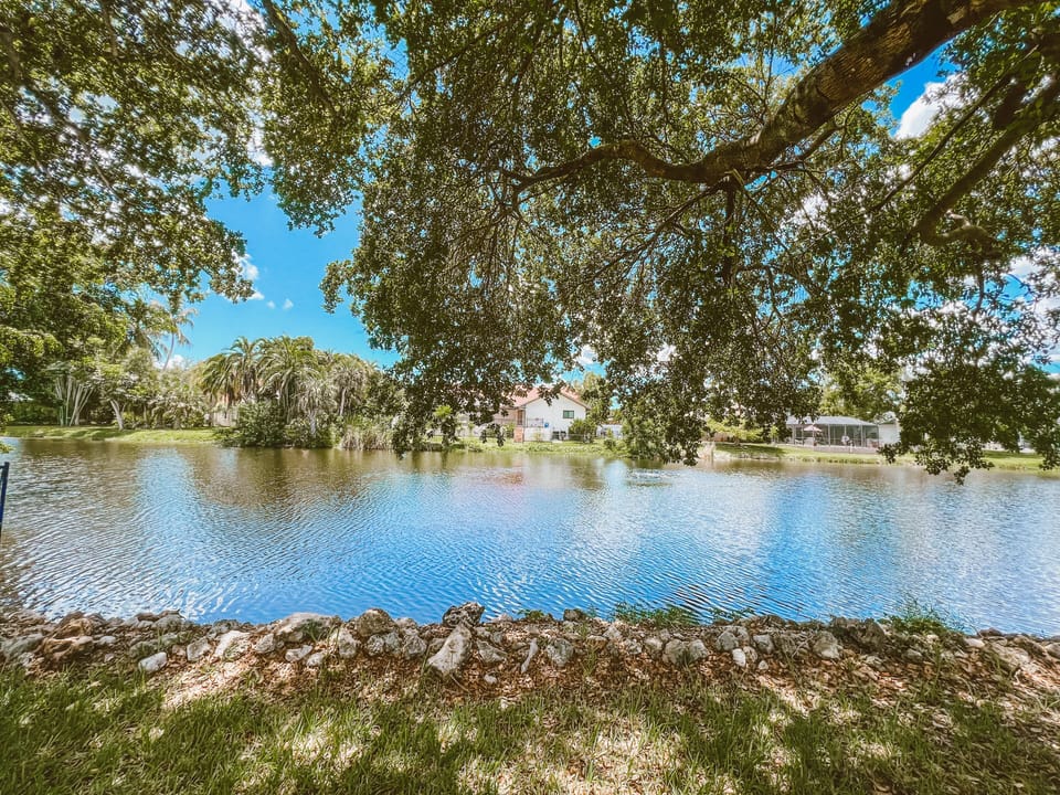 Lake allows saltwater fishing from the yard. 