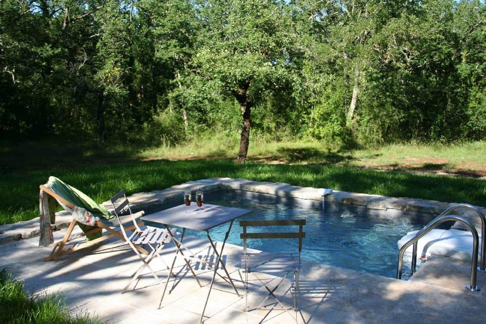 piscine-pigeonnier-2 nuit d'amour insolite