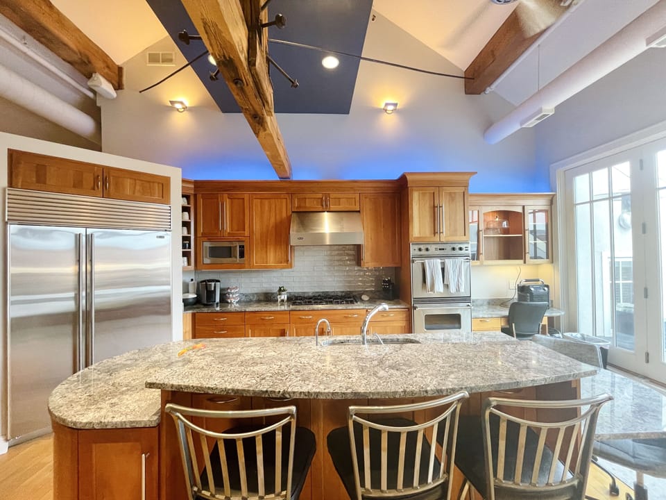 Kitchen island