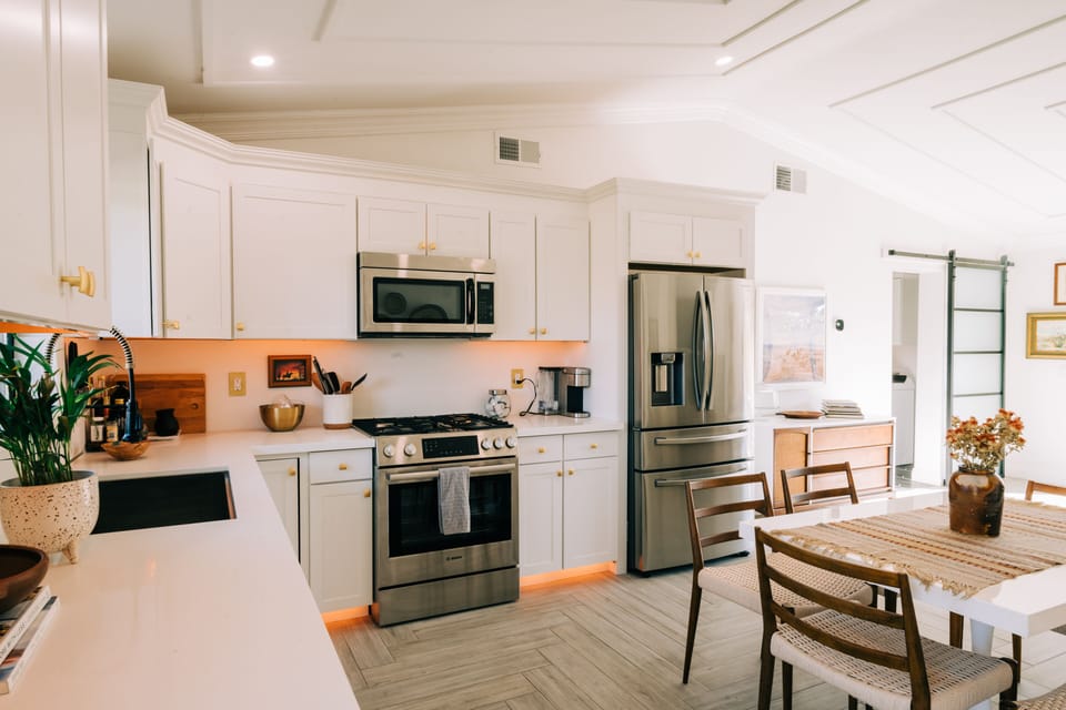 View to the kitchen and the dining space
