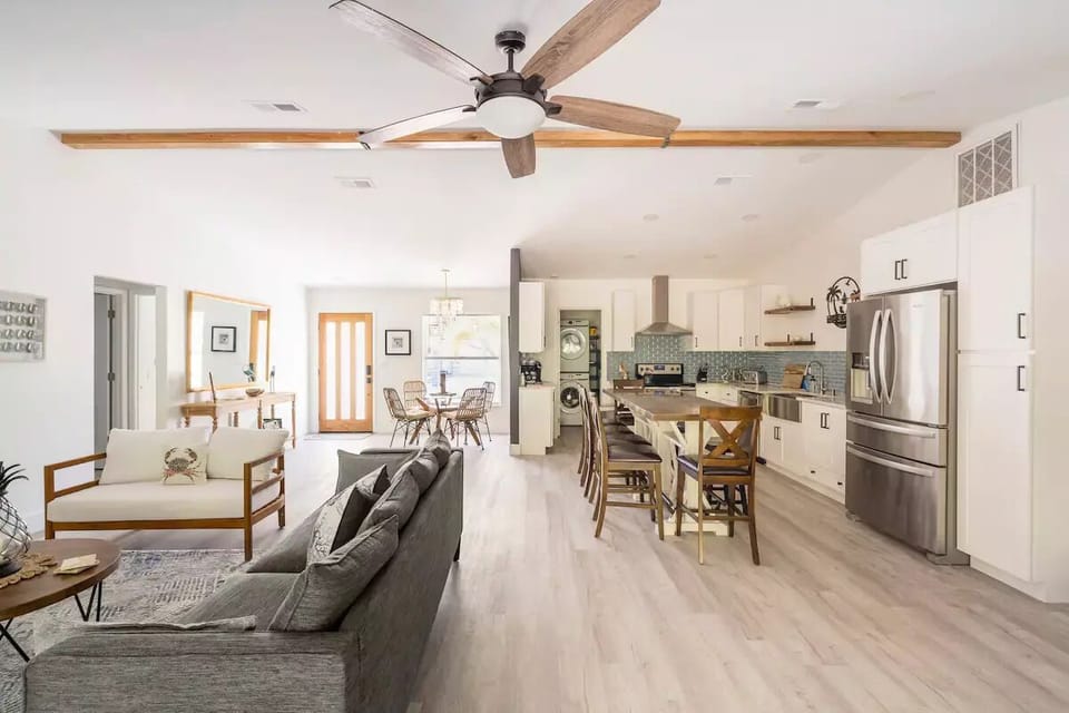 Bright, light, open floor plan