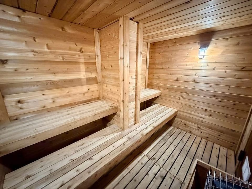 Renewed Sauna