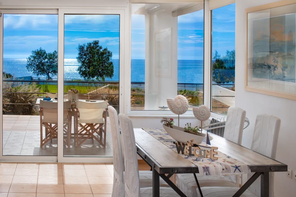 The large balcony doors allow plenty of air and sunlight in the living room