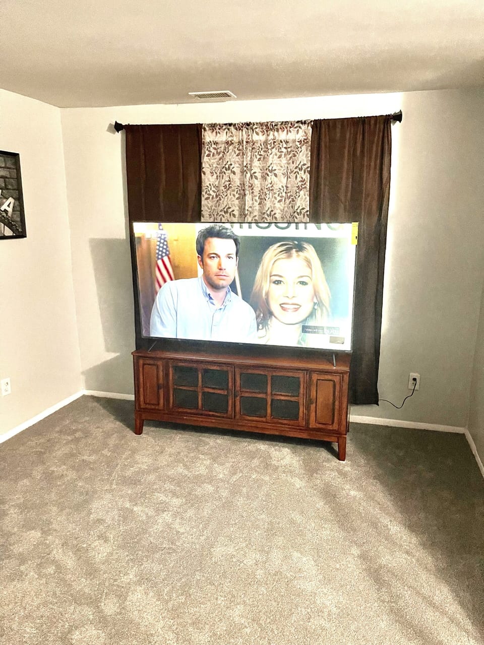 70” Smart TV