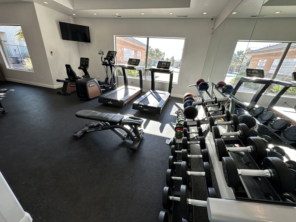 Huge gym open early for the work out of your choice. 