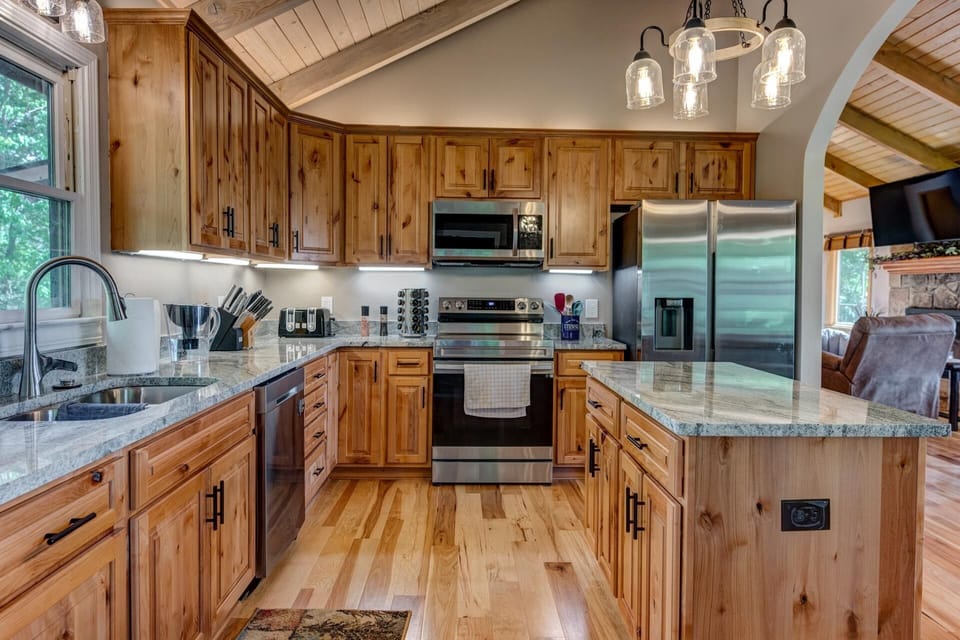 New  Kitchen Appliances and garbage disposal.