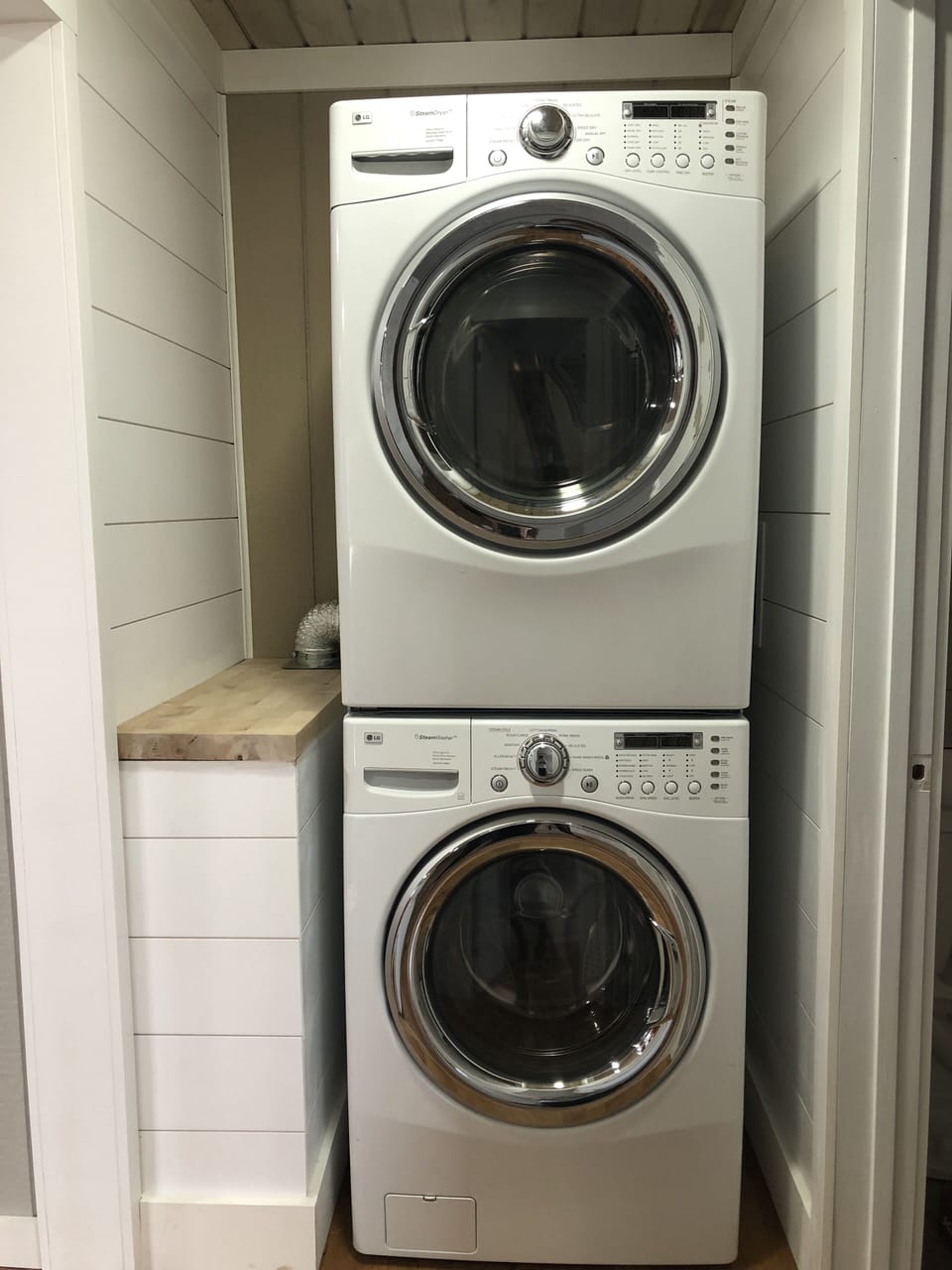 Full-size Washer & Dryer