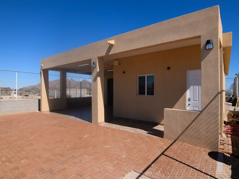Casa Montaa y Mar House Front