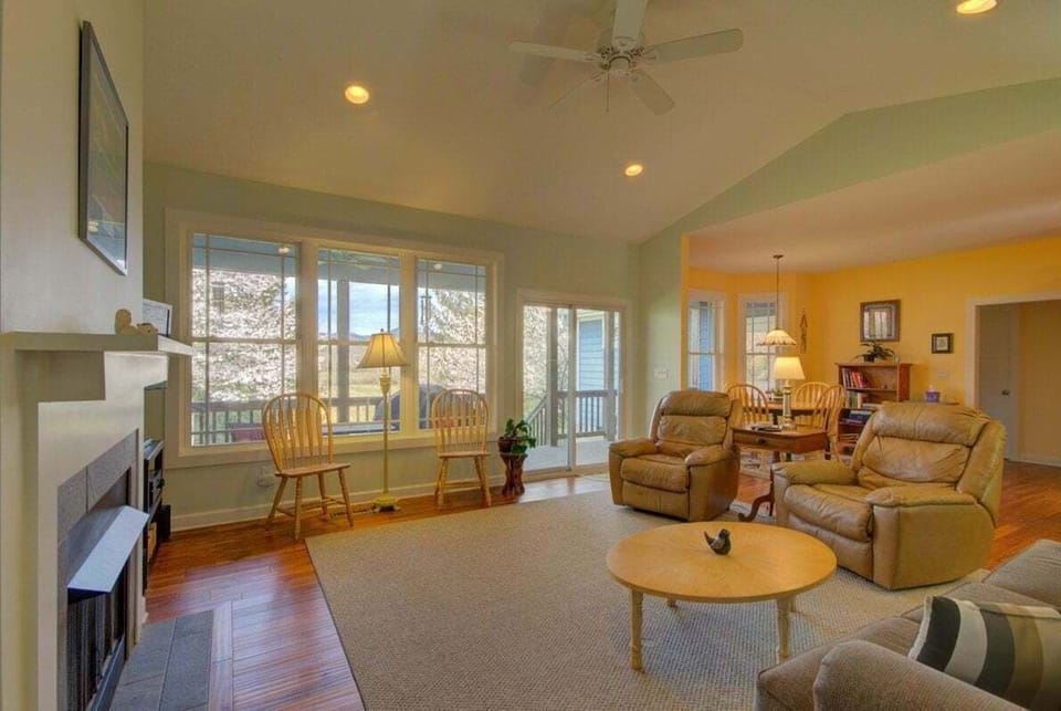 Welcome to Shea Farm!