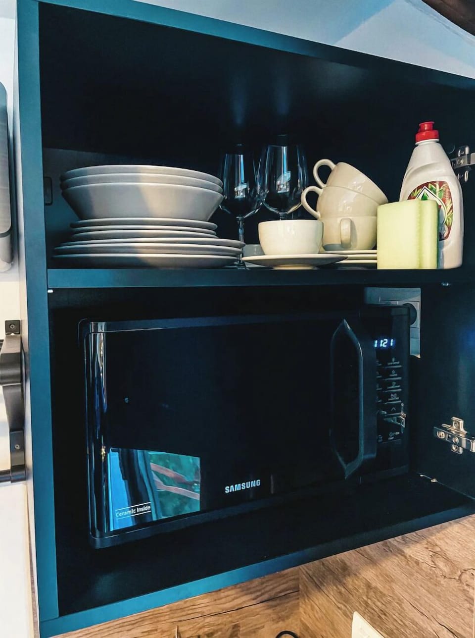 Microwave