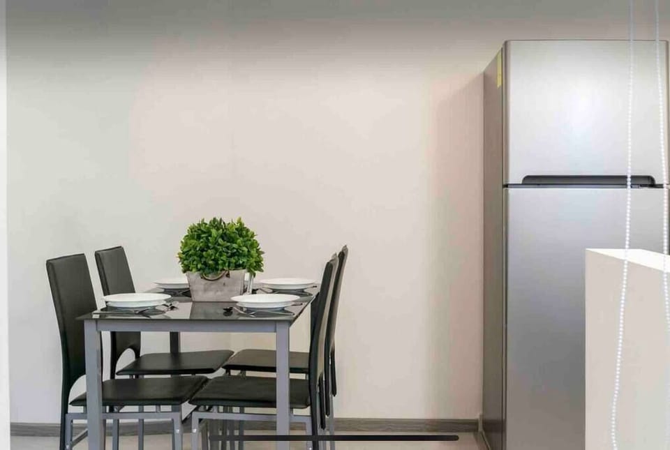 Dining and working area