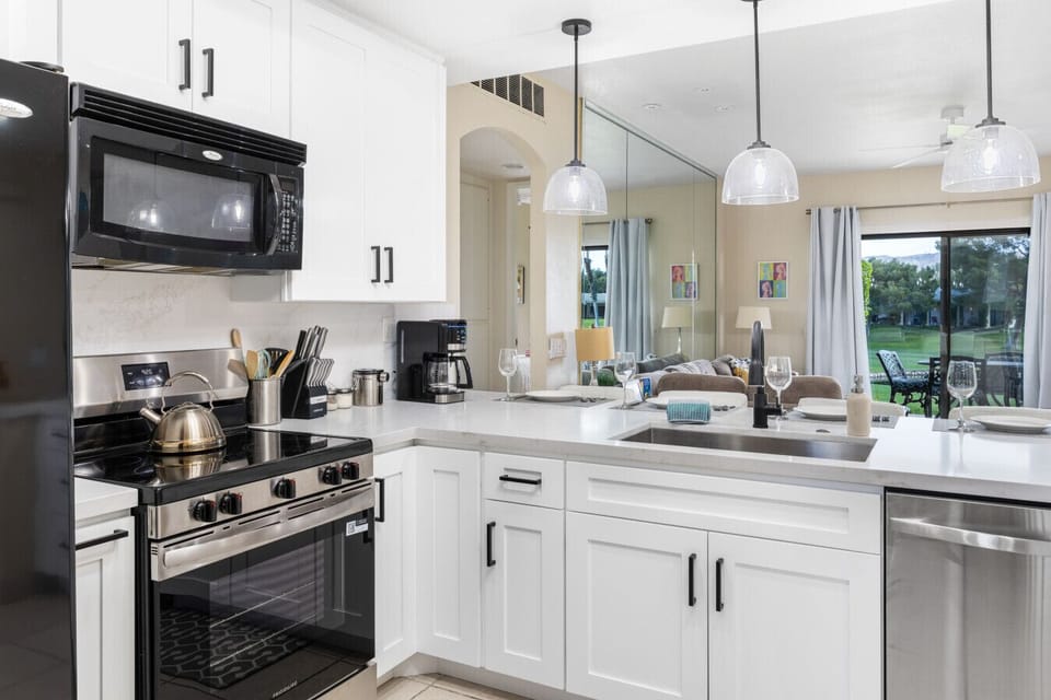 Designer Kitchen - stove, oven, microwave, coffee maker with all the supplies!