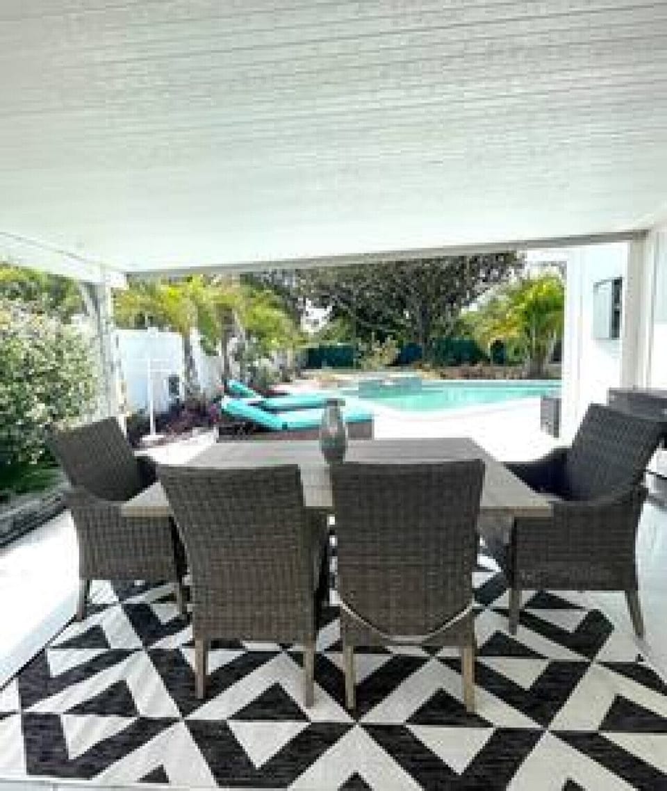 Large Outdoor Dining with Wonderful Grill for Barbeque Meals!